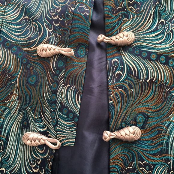 Custom Lan Vie jacket crafted in California - Picture 11 of 14